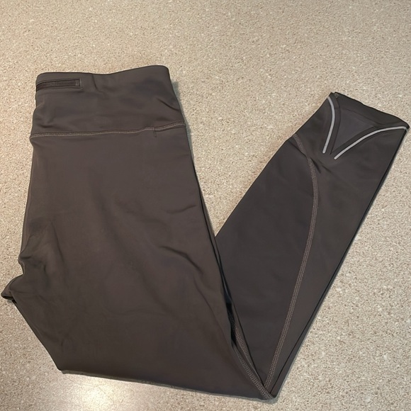 Athleta Run Leggings - Picture 2 of 5